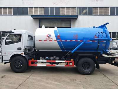 專(zhuān)業(yè)環(huán)保衛(wèi)士 東風(fēng)8噸吸污吸糞車(chē)，高效解決化糞池清理難題